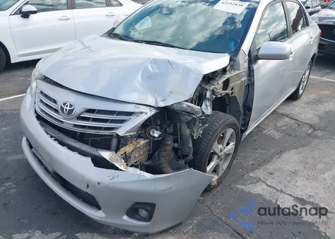 2013 Toyota Corolla Le z USA, uszkodzony, nr VIN 5YFBU4EE0DP111166